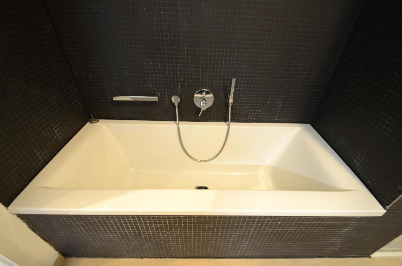 2 - High-Quality In The Heart Of Stuttgart 2 Apartment ภายนอก รูปภาพ