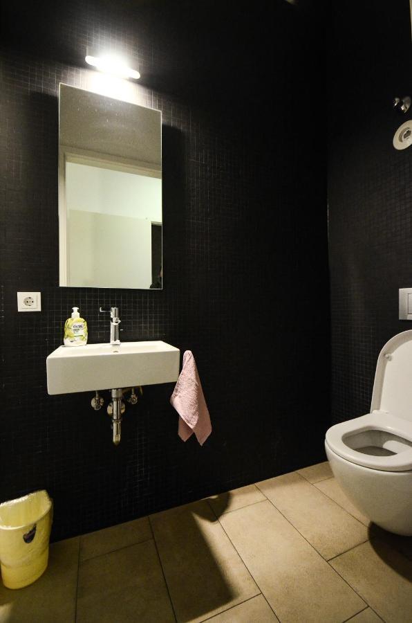 2 - High-Quality In The Heart Of Stuttgart 2 Apartment ภายนอก รูปภาพ