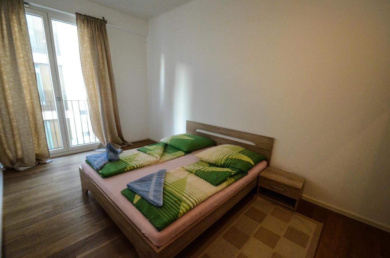 2 - High-Quality In The Heart Of Stuttgart 2 Apartment ภายนอก รูปภาพ