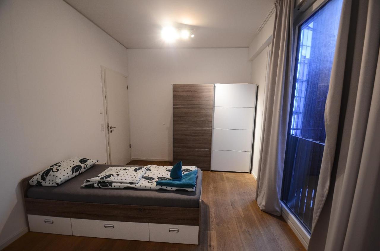 2 - High-Quality In The Heart Of Stuttgart 2 Apartment ภายนอก รูปภาพ