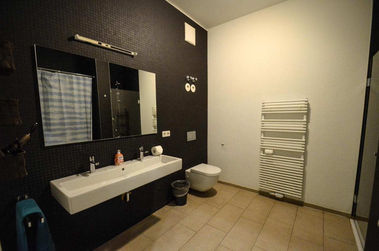 2 - High-Quality In The Heart Of Stuttgart 2 Apartment ภายนอก รูปภาพ