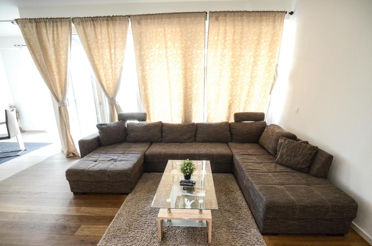 2 - High-Quality In The Heart Of Stuttgart 2 Apartment ภายนอก รูปภาพ