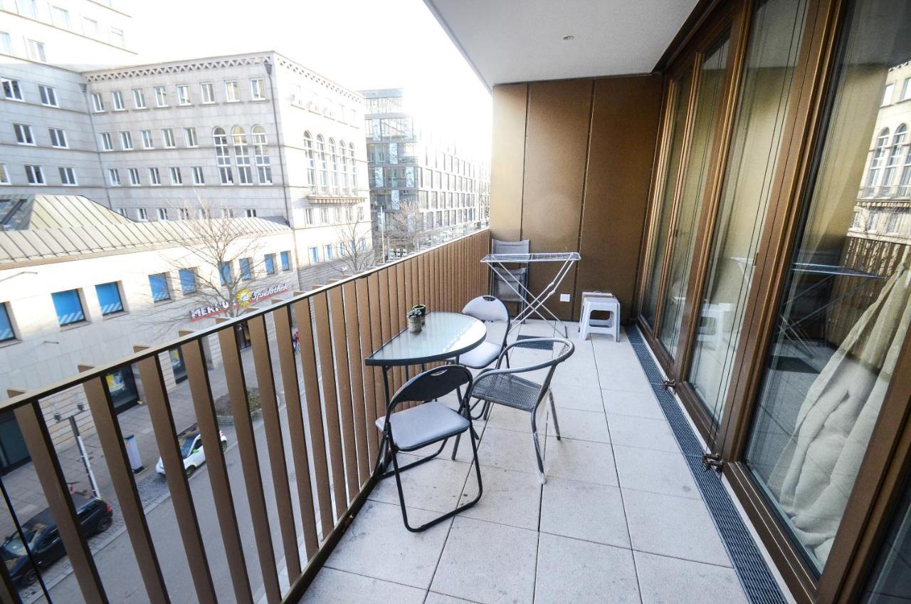2 - High-Quality In The Heart Of Stuttgart 2 Apartment ภายนอก รูปภาพ