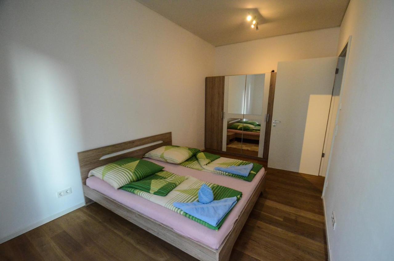 2 - High-Quality In The Heart Of Stuttgart 2 Apartment ภายนอก รูปภาพ