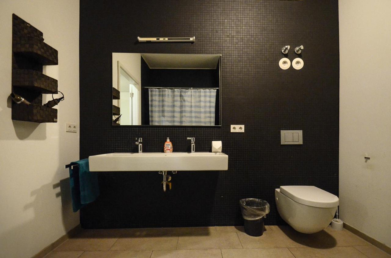 2 - High-Quality In The Heart Of Stuttgart 2 Apartment ภายนอก รูปภาพ