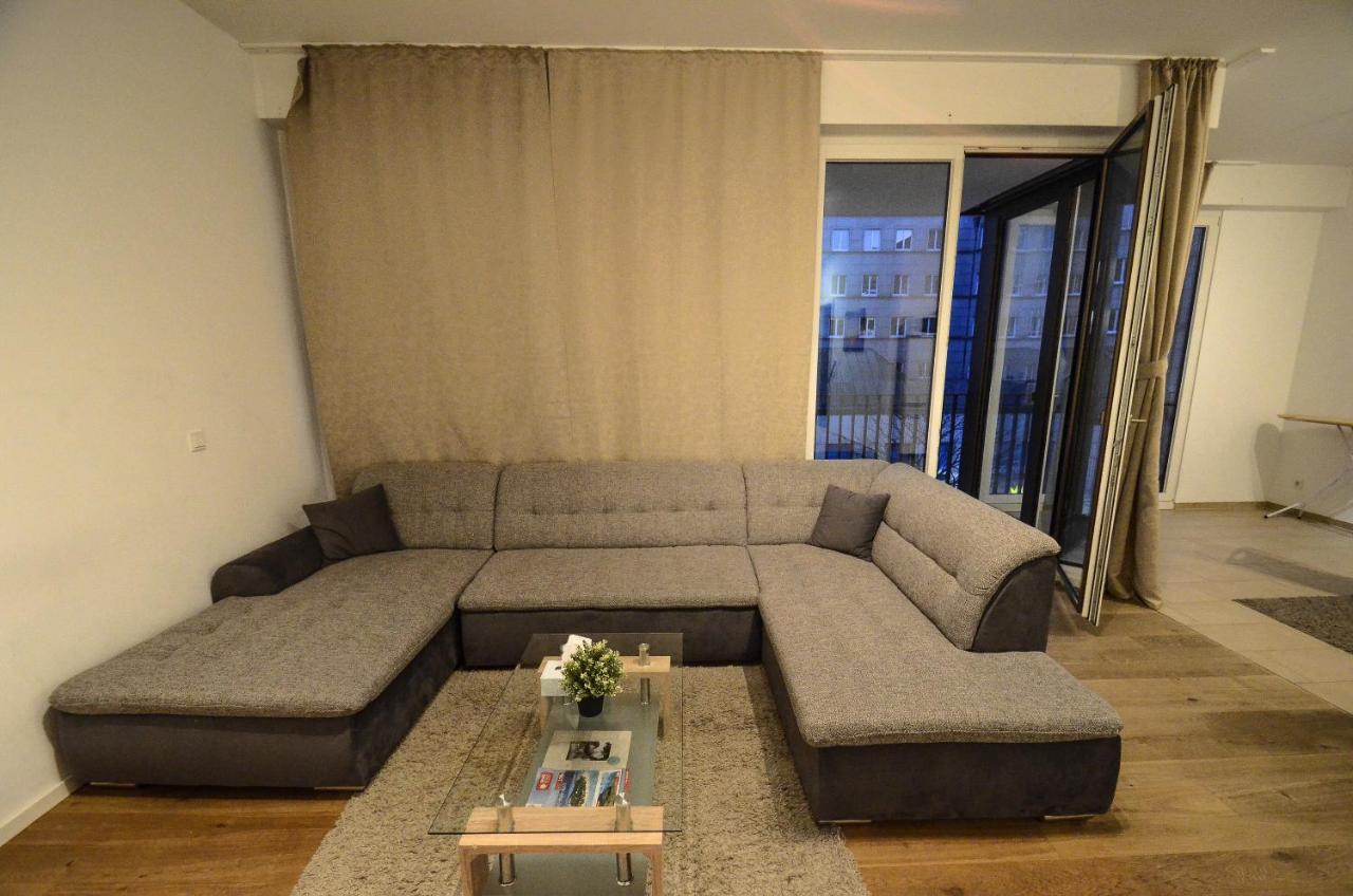 2 - High-Quality In The Heart Of Stuttgart 2 Apartment ภายนอก รูปภาพ